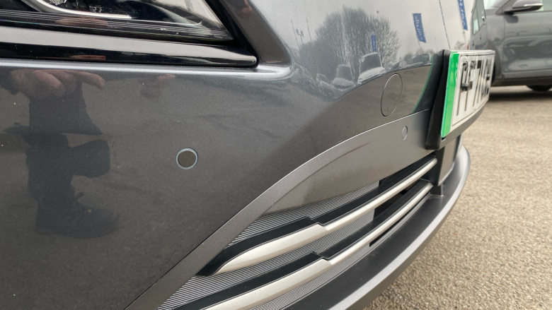 Hyundai KONA 100kW Premium 39kWh 5dr Auto Electric Hatchback